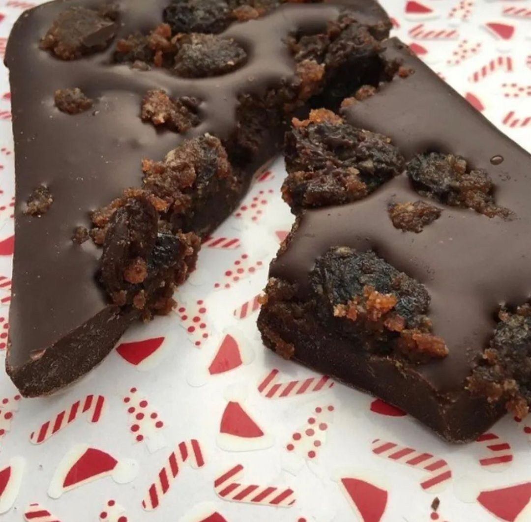 Christmas Pudding Chocolate Bar