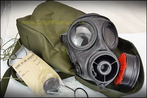 Gas Mask/Respirator, S10 (c/w bag etc)