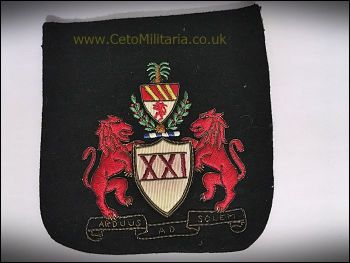 Badge, Man Univ XXI Club