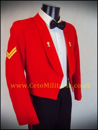 Royal Welch Fusiliers Corporal Mess Uniform (37C, 32W)