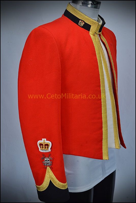 Queen's Royal Lancers WO2 Mess (40/41C 37W)