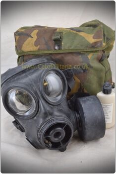Gas Mask/Respirator, S10 (c/w bag)