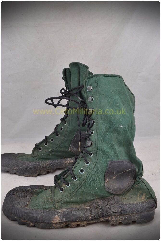 Boots, Jungle 1950s (8)