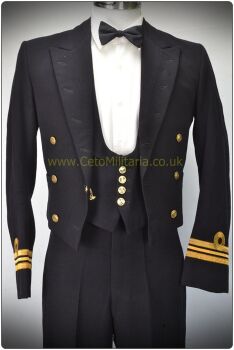 RN No2 Mess (37/38C, 33W) Lt Cdr