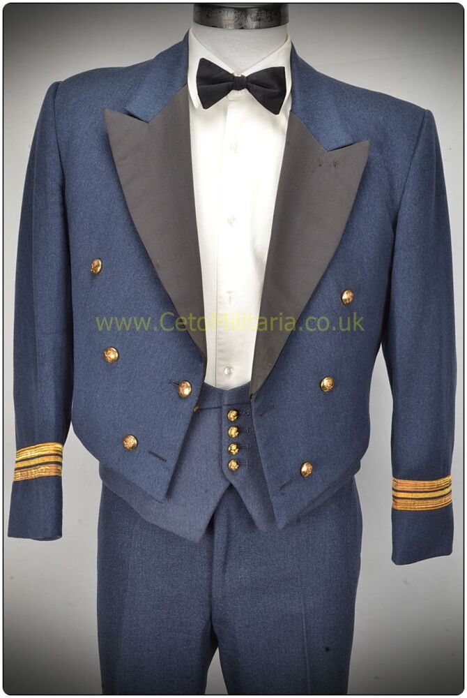 RAF No5 Mess (42/43C ??W) Sqn Ldr