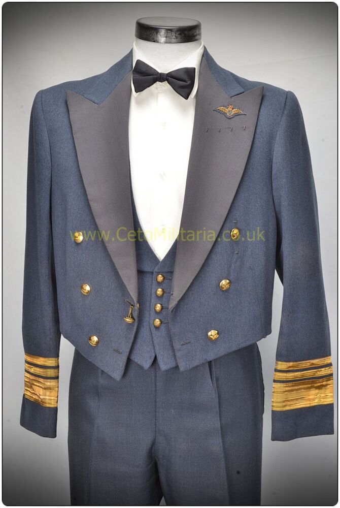RAF No5 Mess (42/43C 37.5W) AIr Marshal Pilot