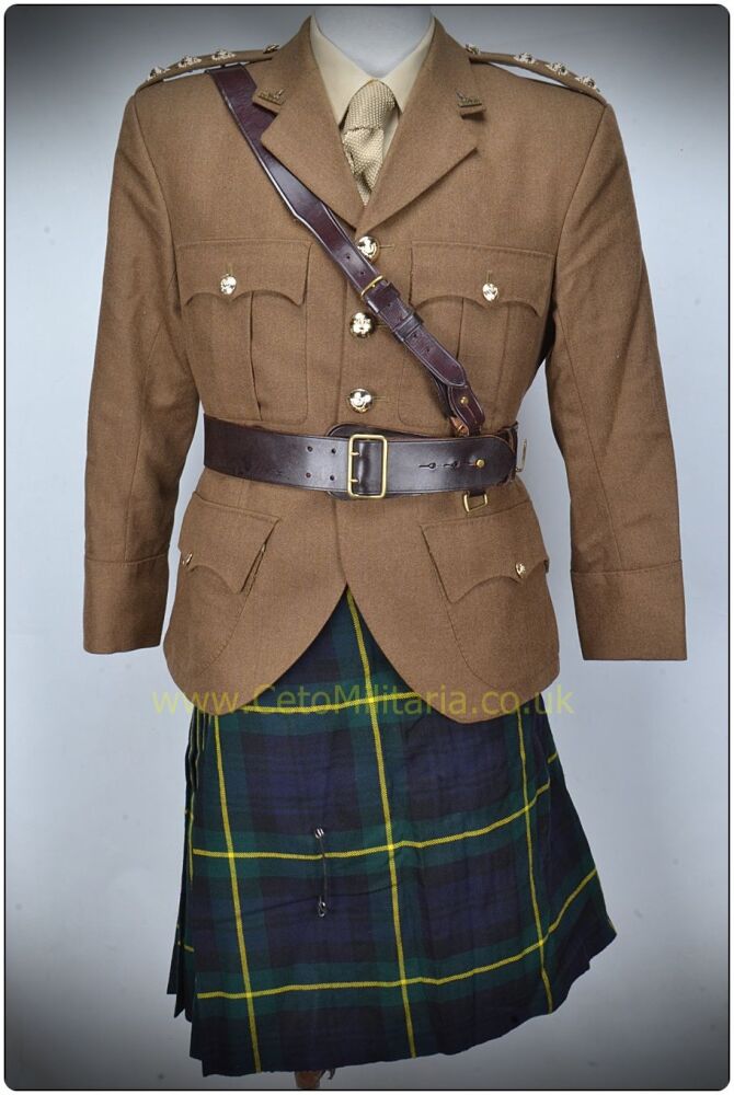 QOH/Gordons Captain SD Uniform+ (40/41C 36W)