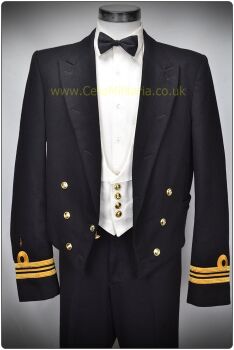 RN No2 Mess (45/46C 38.5W) Lt Cdr