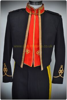 Queen's Own Hussars Mess (38/39C 35W) Major