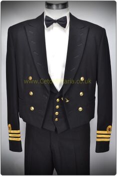 RN No2 Mess (42/43C 39W) Lt Cdr