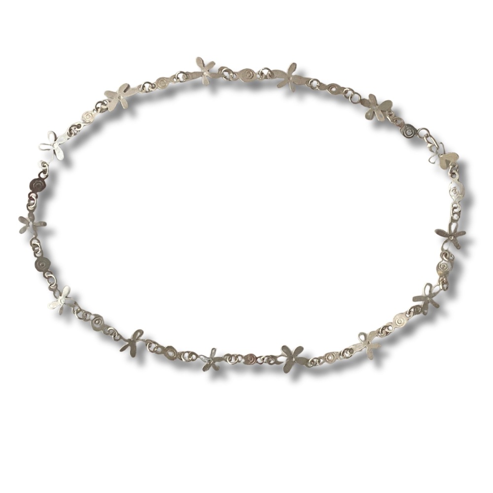 Daisy Chain Necklace