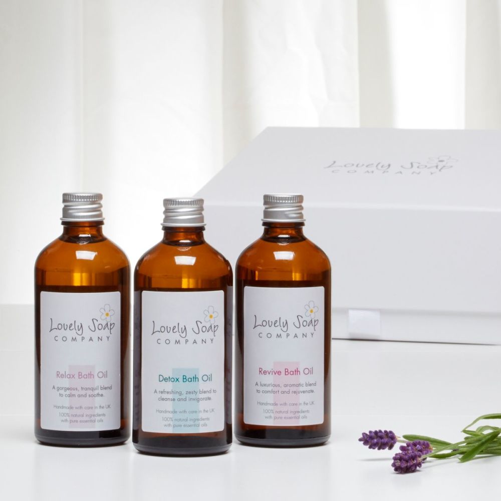 Aromatherapy Bath Oil Selection