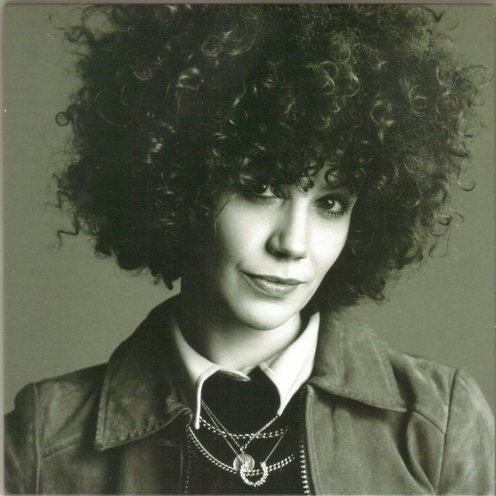 EMMA NOBLE - WOMEN OF THE WORLD + 3 OTHERS TRACKS