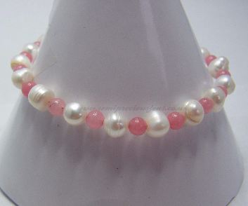 White Pearl & Pink Quartzite Bracelet