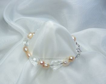 Pale Pink Freshwater Pearl & Faceted Teardrop Bracelet