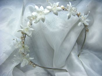 White Pearl & Baby's Breath Flower Tiara