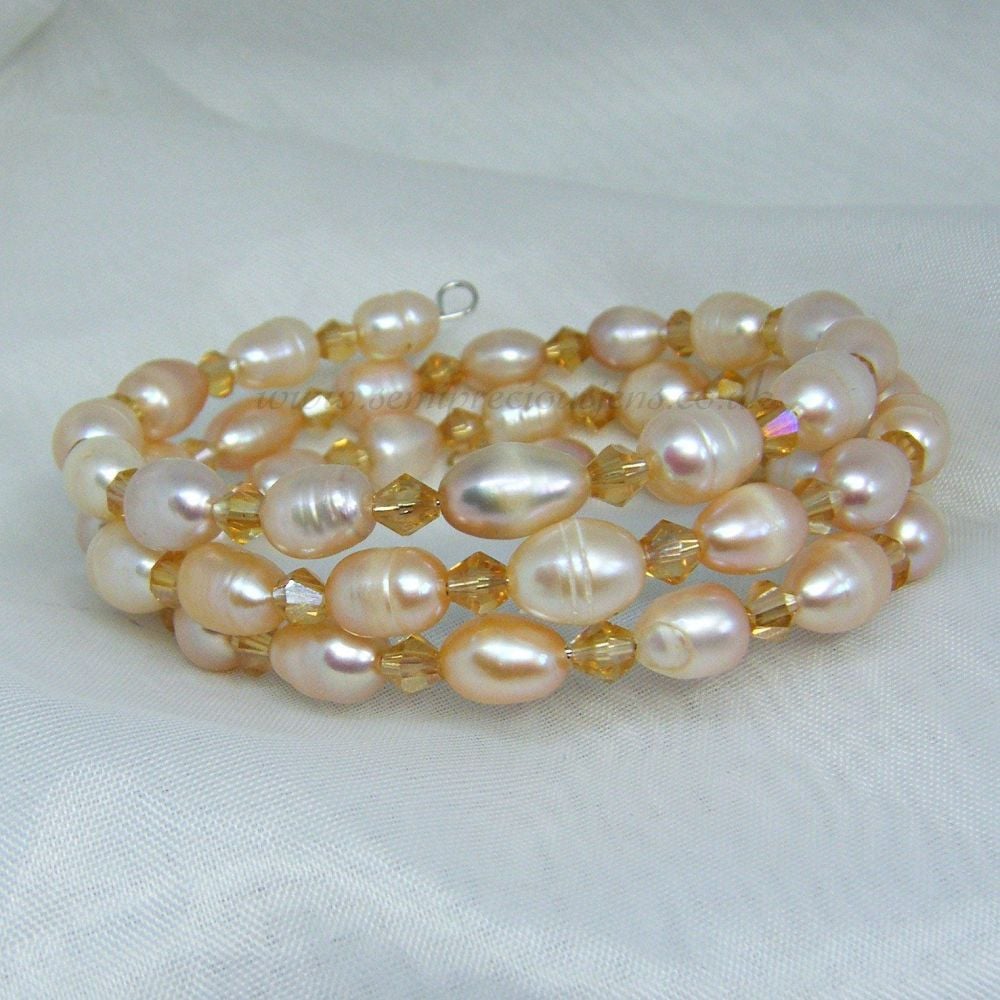 Peach/Pink Freshwater Pearls & Gold Bicone Memory Wire Bracelet