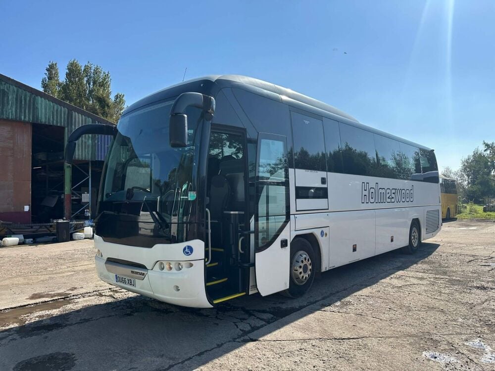 2016 (66) - Neoplan (P21) Tourliner - 70 Seat - DDA/PSVAR - Euro 6