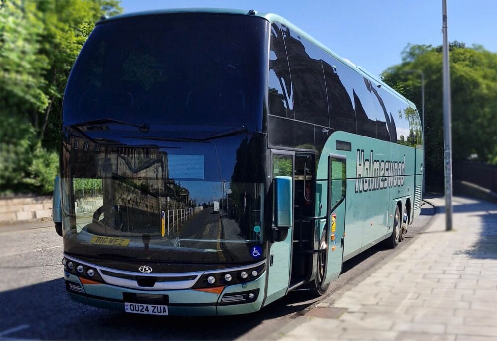 2024 - MAN Beulas Glory - 72 Seats Exec - DDA/PSVAR - Euro 6