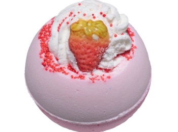 New Product....strawberry sunrise bath bomb