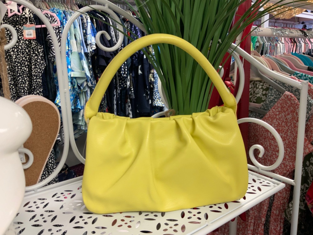 New Product….yellow/green occasion bag with long gold chain