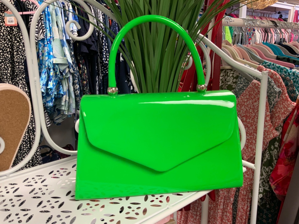 New Product….bright green occasion bag  with long silver chain