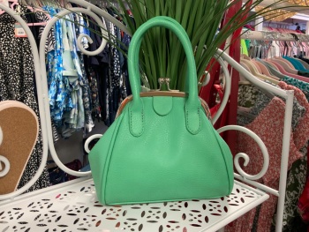 New Product….green handbag with top clasp fastening….long silver chain