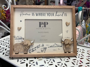 New Product….wooden highland cow photo frame….holds 6x 4 photo