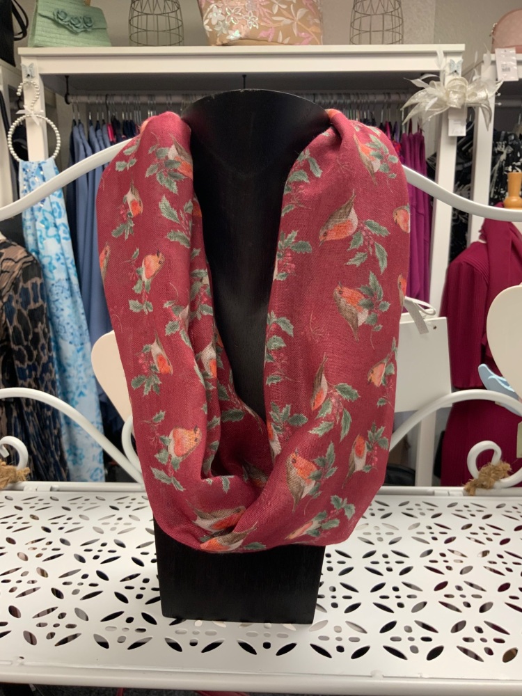 New Product…..red magnetic robin scarf