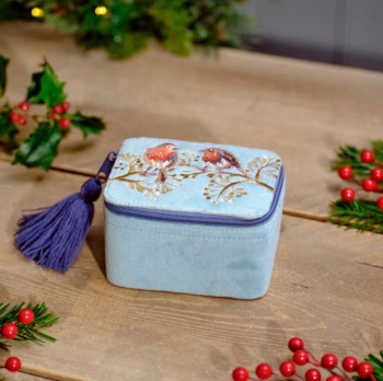 New Product….festive robin velvet jewellery box