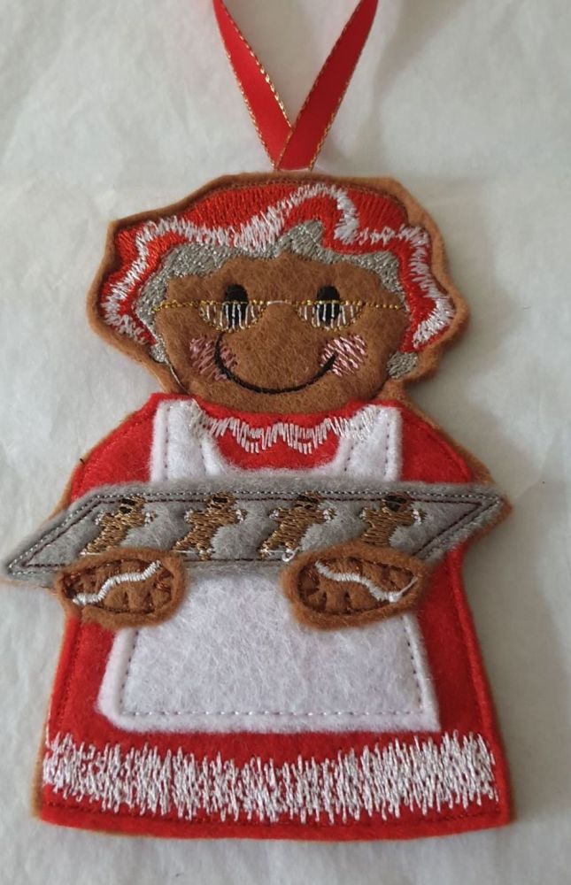 Christmas Mrs Claus Baking Gingerbread 
