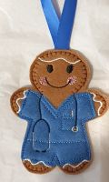 Nurse / Doctor Hosiptal worker  Scrubs with stethoscope Gingerbread 