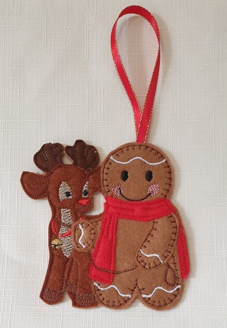  Gingerbread & Reindeer Christmas Felt Decoration 