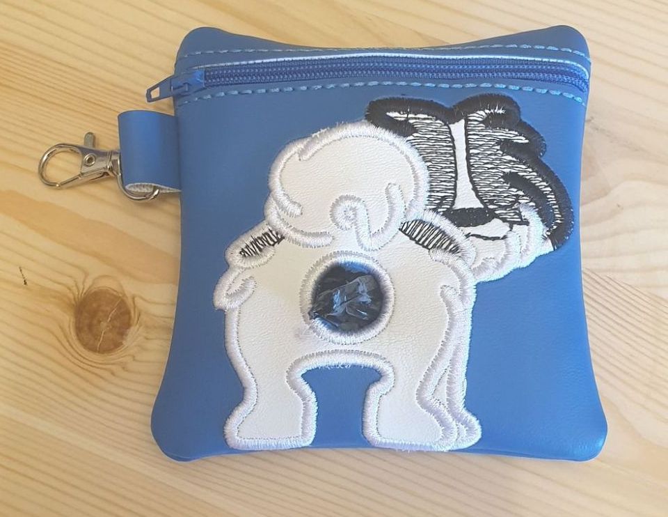 SHIHTZU DOG POOP DISPENSER BAG