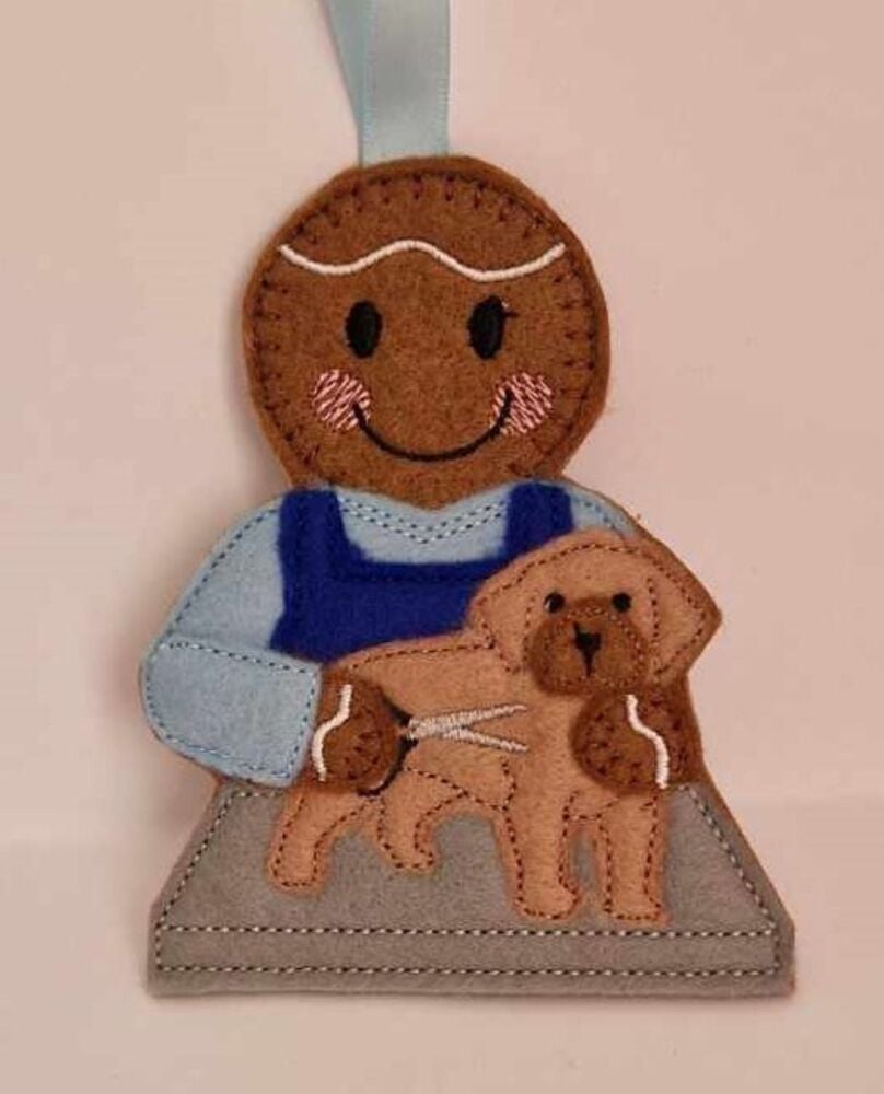 Dog Groomer, Dog Grooming Gingerbread Felt Hanging Decoration, Christmas Tree Decoration.