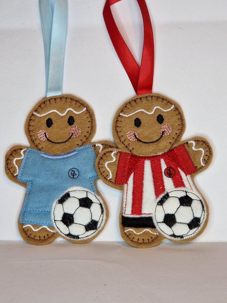 Football Gingerbread Felt Hanging Decoration, Christmas Tree Decoration. Av