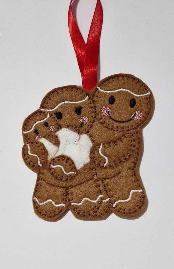 Mum Dad & Baby or Twins Gingerbread Felt Hanging Decoration, Christmas Tree Decoration. Available as Keyring & Fridge Magnet too.