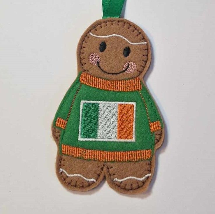 ST. Patricks Day Irish Flag Jumper Gingerbread Felt Hanging Decoration, Christmas Tree Decoration. Available as Keyring & Fridge Magnet too.