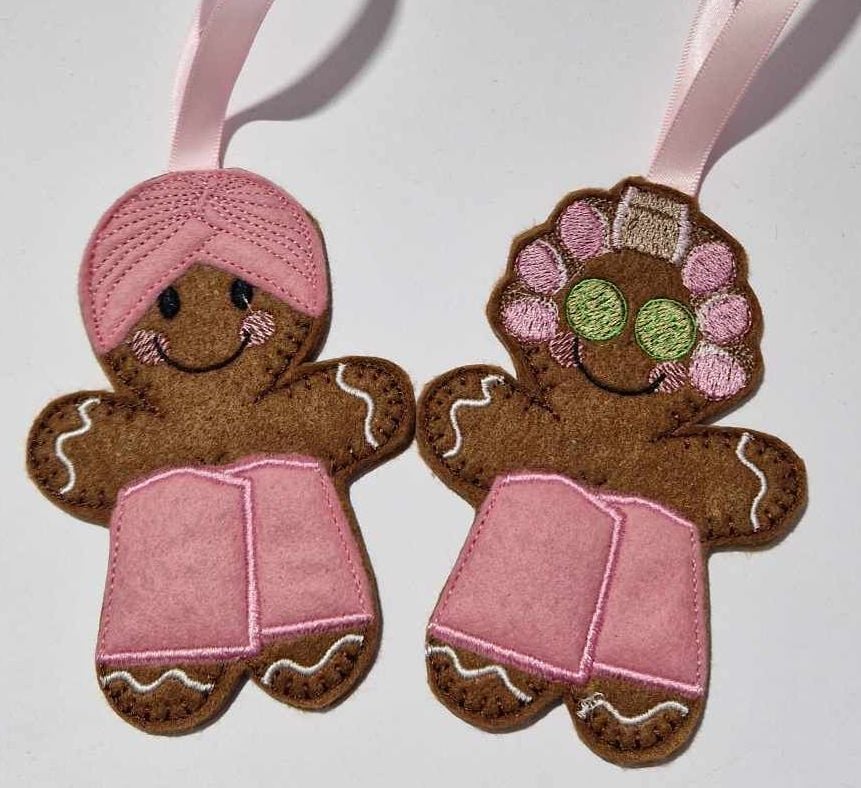 Spa Gingerbread Felt Hanging Decoration.  Can be Keyring or fridge magnet too