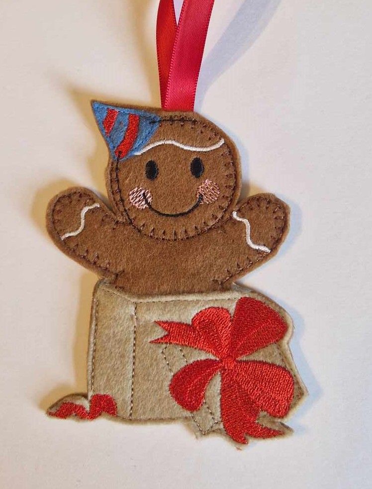 Pop up Surprise Gingerbread Felt Hanging Decoration.  Can be Keyring or fridge magnet too