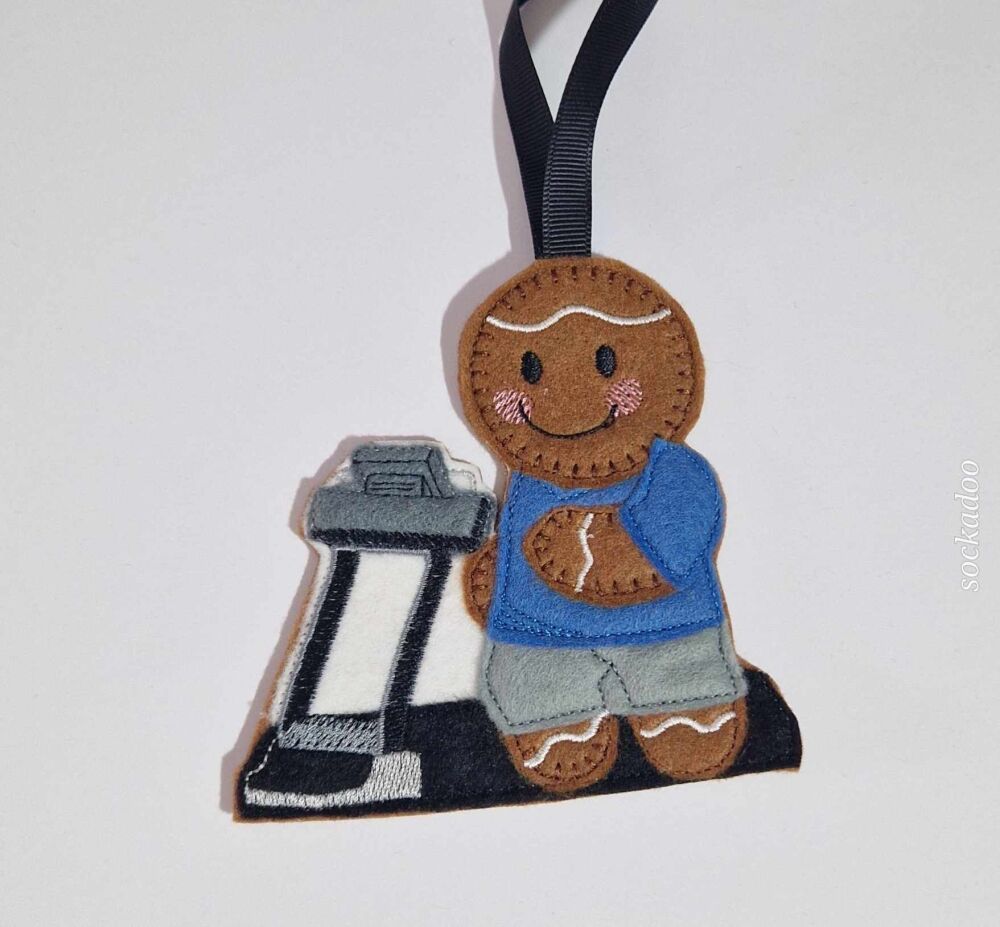 Treadmill Gingerbread Felt Hanging Decoration.  Can be Keyring or fridge magnet too