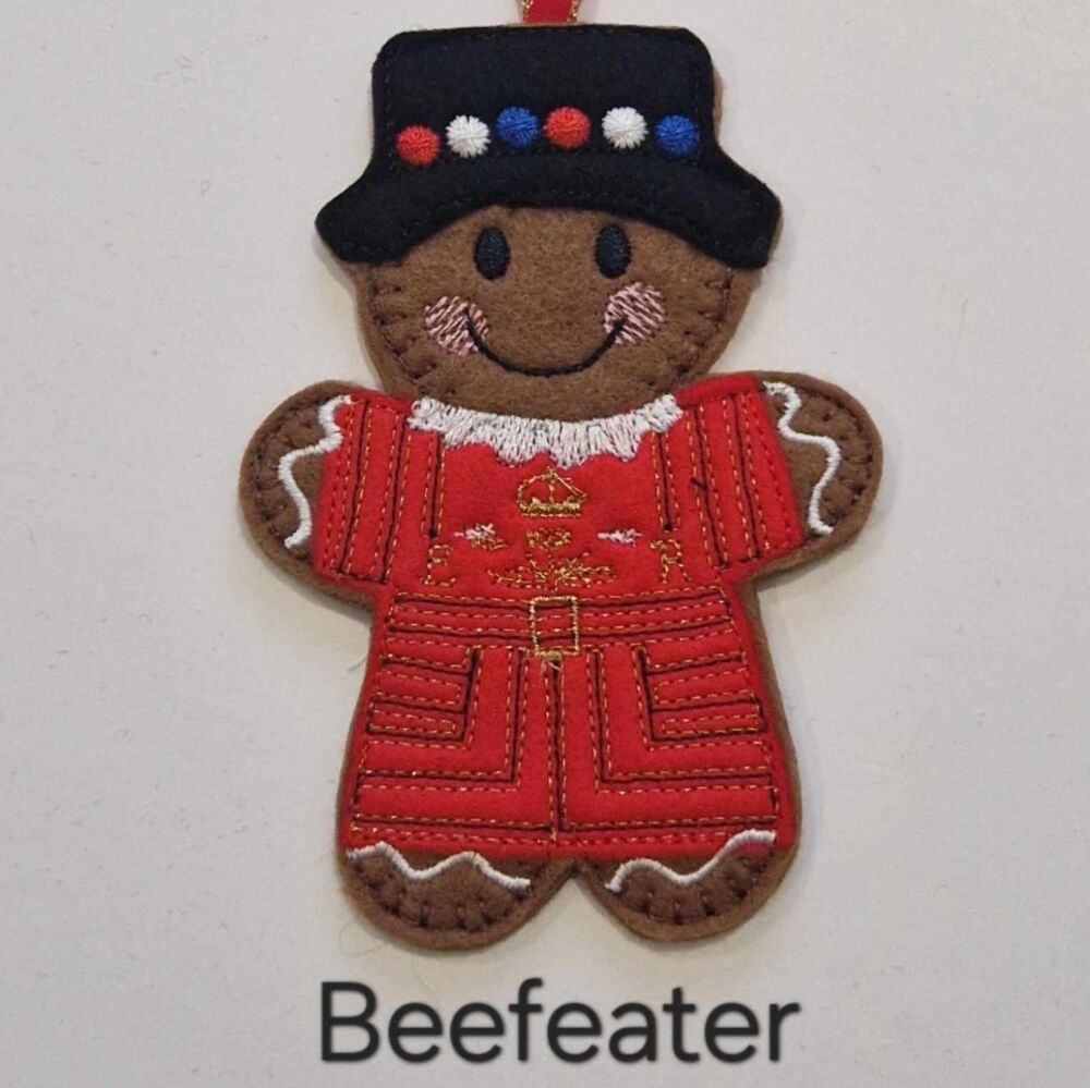 Beefeater/Yeoman warders Gingerbread Decoration. Available as a Hanging decoration, Keyring/Bag charm Or fridge magnet