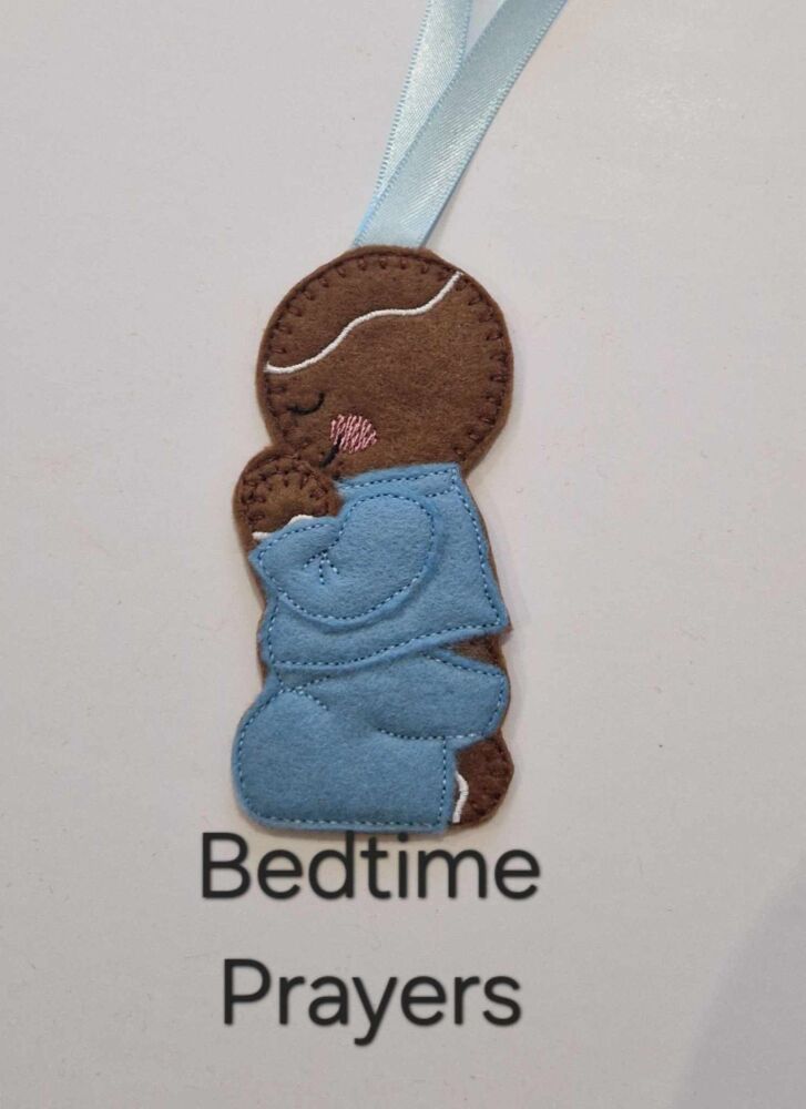 Bedtime Prayers Gingerbread Decoration. Available as a Hanging decoration, Keyring/Bag charm Or fridge magnet