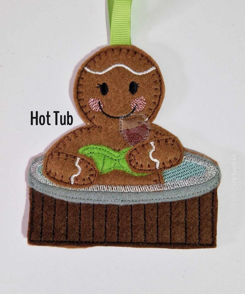 Spa, Hot tub Gingerbread Felt Hanging Decoration, Christmas Tree Decoration.