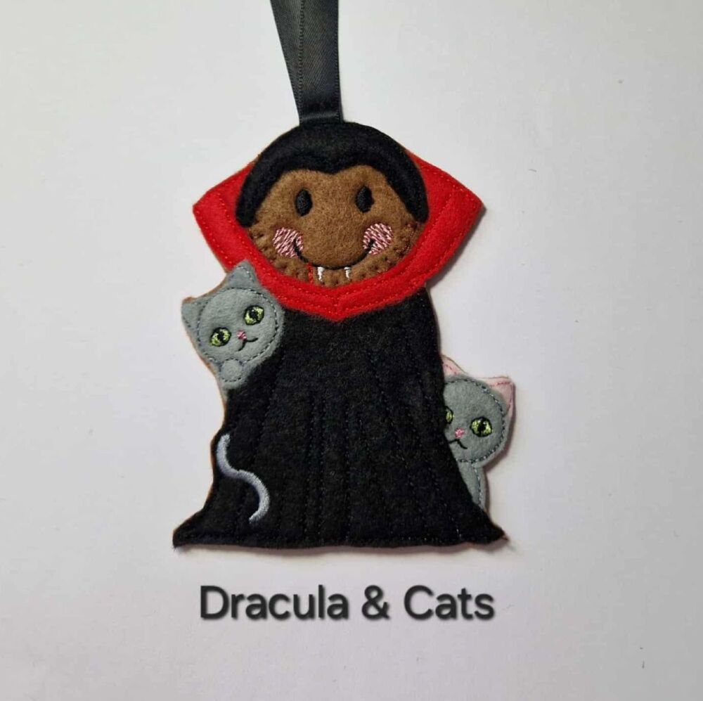 Dracula & Cats Gingerbread Felt Hanging Decoration, Christmas Tree Decoration.