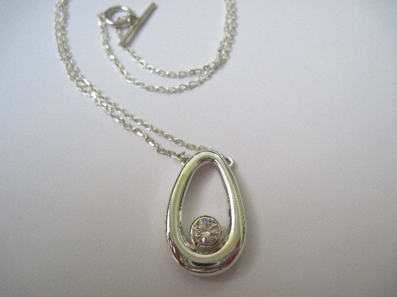 Hand made precious necklaces and pendants by Edinburgh jeweller Lorna ...