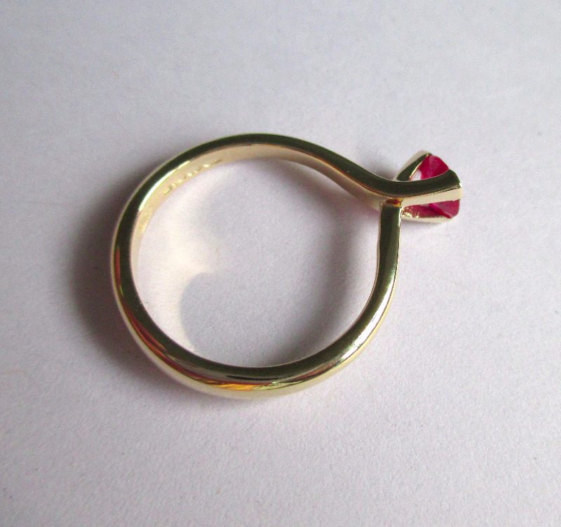 unusual engagement rings edinburg, ruby rings, diamond rings, yellow ...