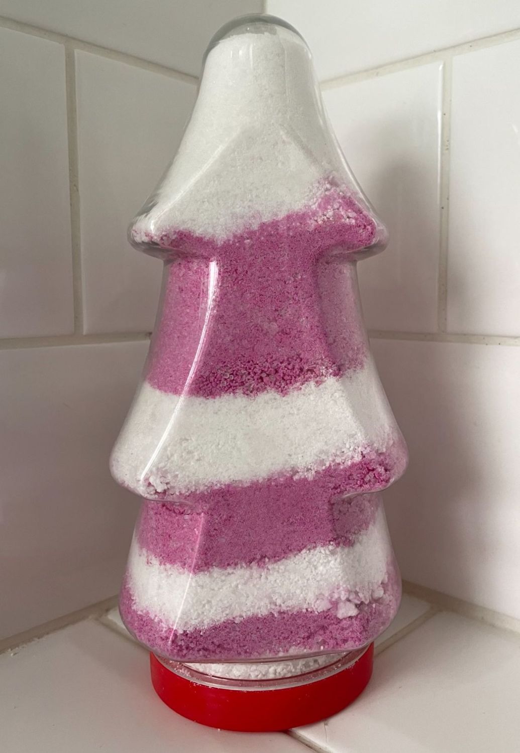 6 x  Luxury Large Christmas Tree  Pot with Bath Salt in your choice of frag