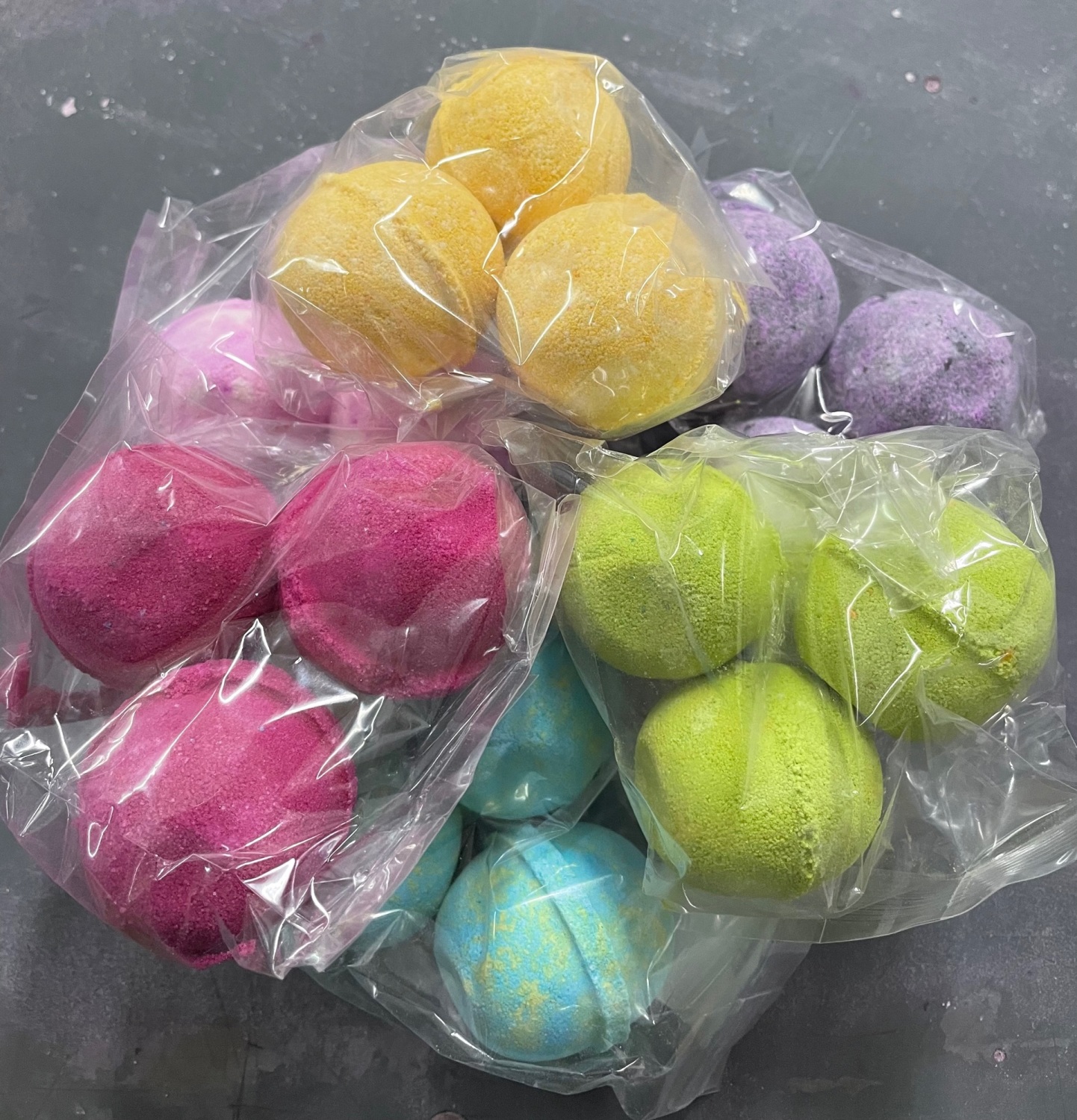 The Soap House, wholesale mini bath bombs in your choice of fragrance