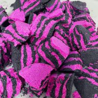 Billionairess Two Colour Foaming Bath Rocks in pink and black - choose your pack size